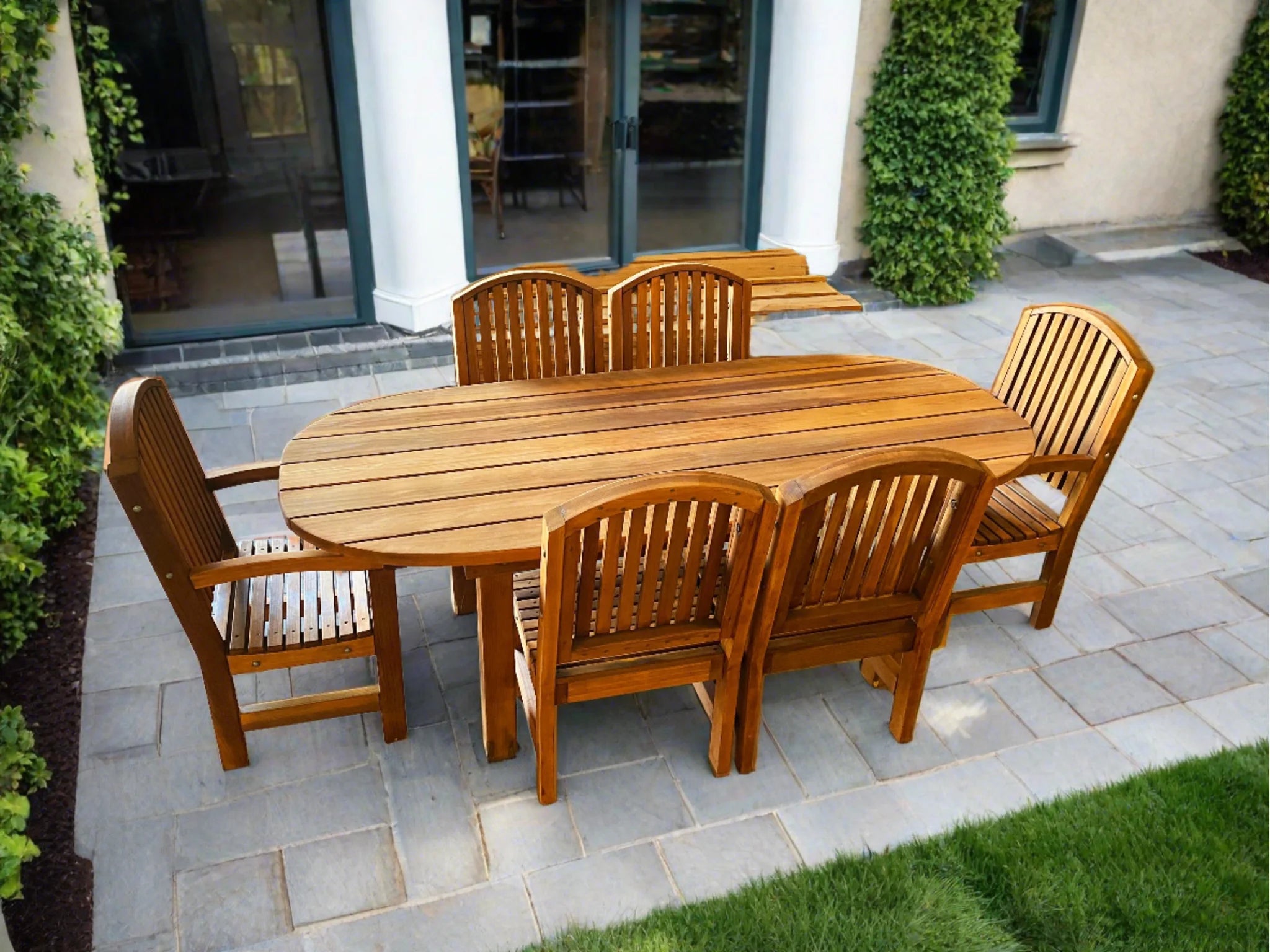 Best Redwood Farmhouse Round Redwood Outdoor Dining Table