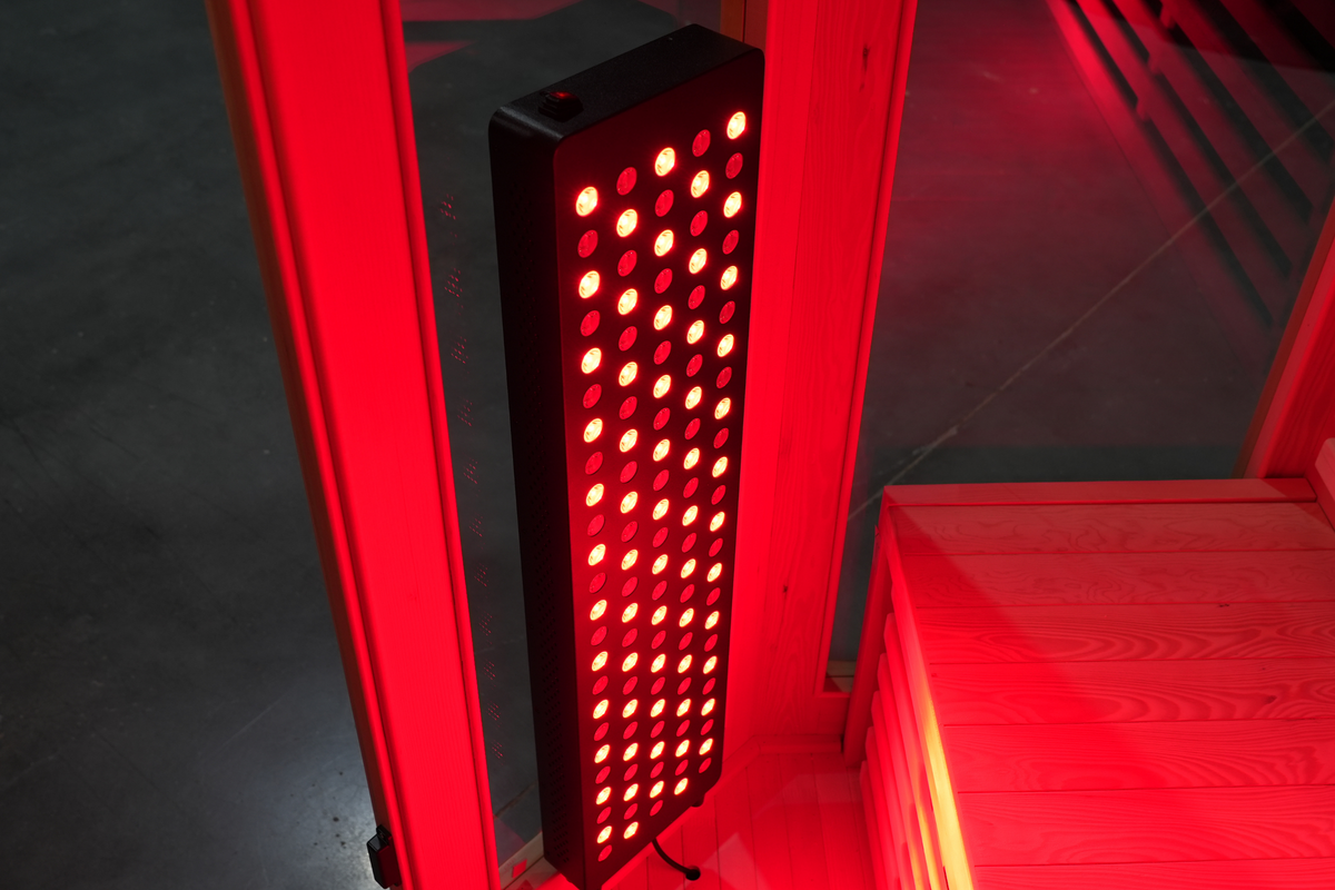 Blisspod Vienna RED 4-5 Person Full Spectrum Infrared Sauna
