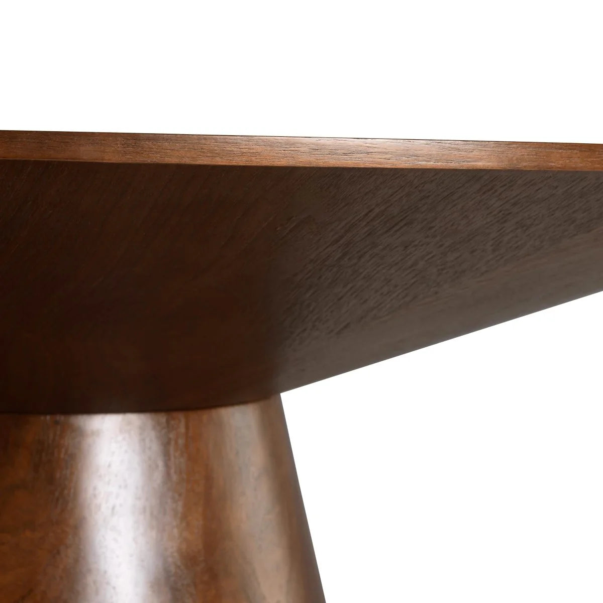LeisureMod Fynix 5-Piece Dining Set with Round Wooden Table in Walnut and 4 Leather Chairs